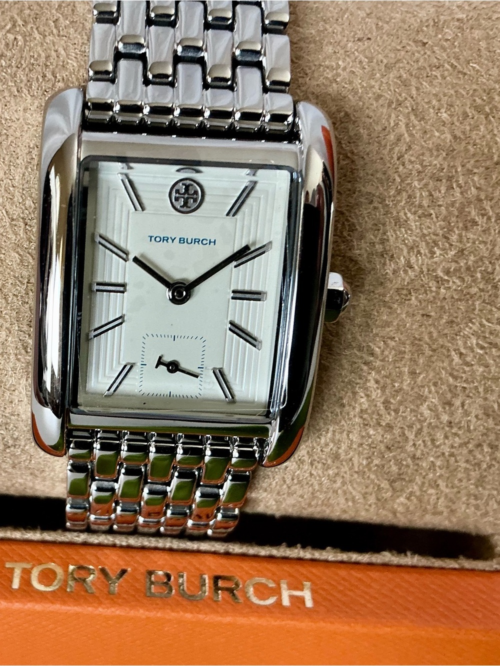 Tory Burch Eleanor Silver Stainless Steel Watch TBW1069 NWT Boxed - Picture 5 of 12